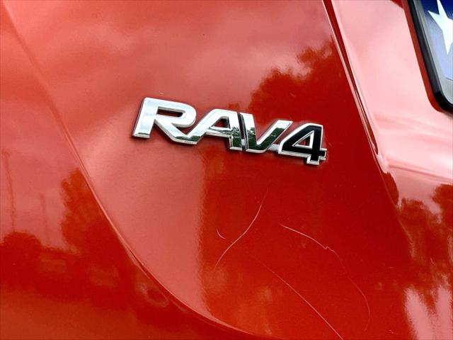 2016 Toyota RAV4 SE