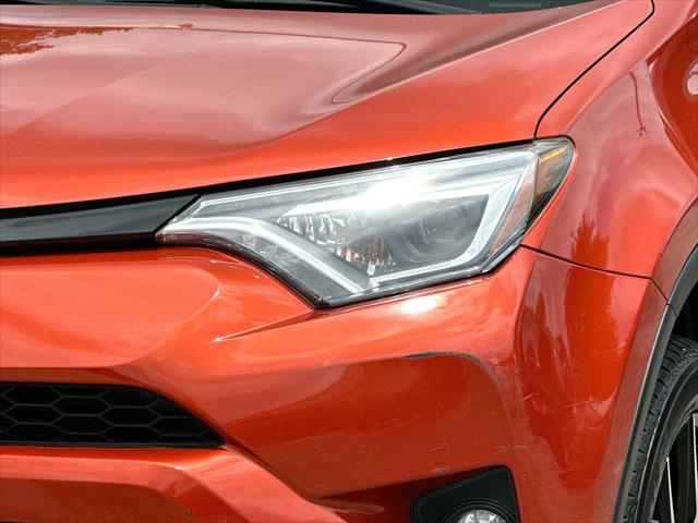 2016 Toyota RAV4 SE