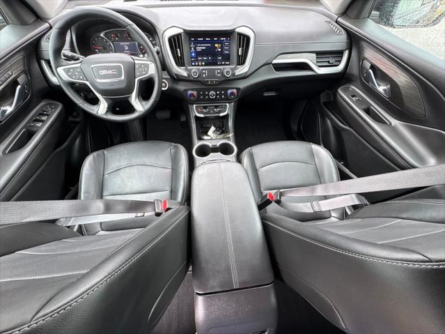2023 GMC Terrain FWD SLT