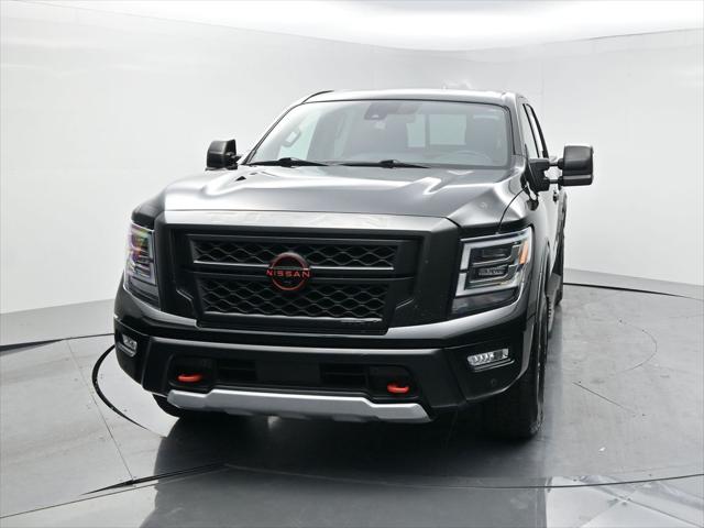 2024 Nissan Titan Crew Cab PRO-4X 4x4