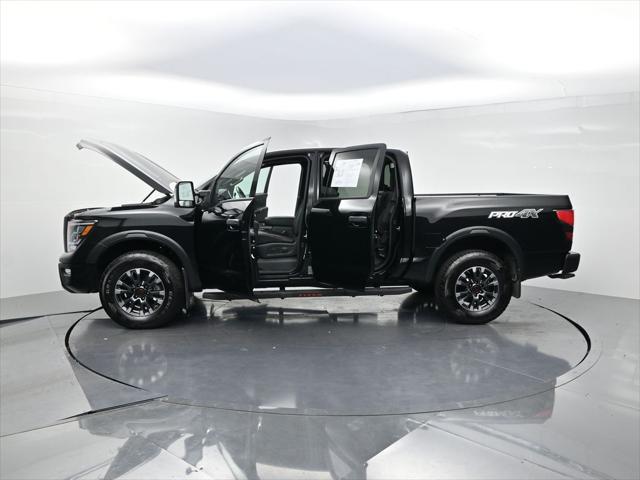 2024 Nissan Titan Crew Cab PRO-4X 4x4