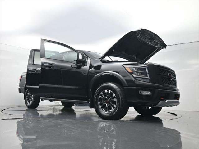 2024 Nissan Titan Crew Cab PRO-4X 4x4
