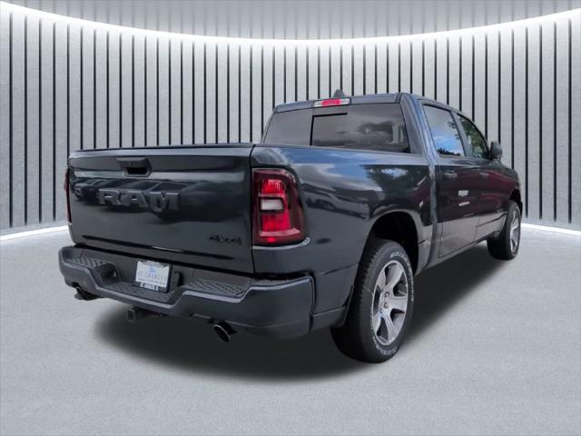 2026 Ram 1500 Express Crew Cab 4x4 57 Box