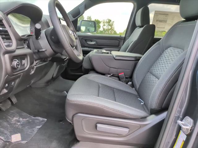 2026 Ram 1500 Express Crew Cab 4x4 57 Box