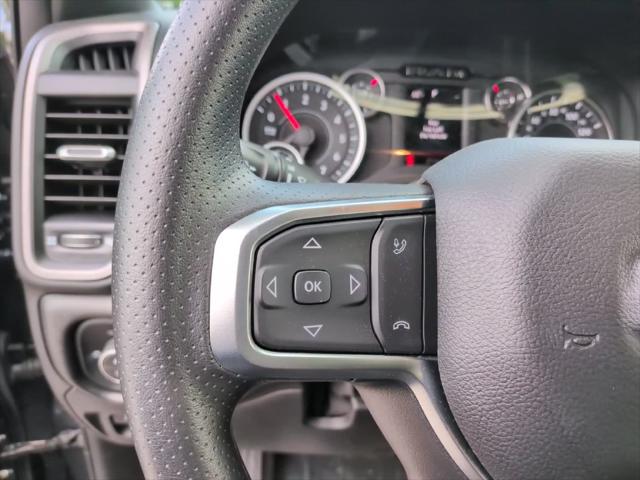 2026 Ram 1500 Express Crew Cab 4x4 57 Box