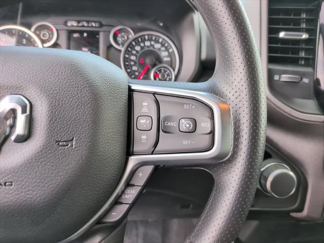 2026 Ram 1500 Express Crew Cab 4x4 57 Box