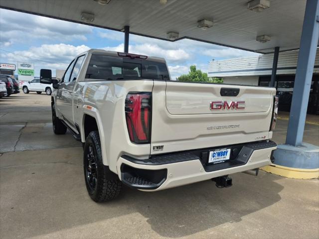 2026 GMC Sierra 2500HD Crew Cab, Standard Bed, AT4, 4WD