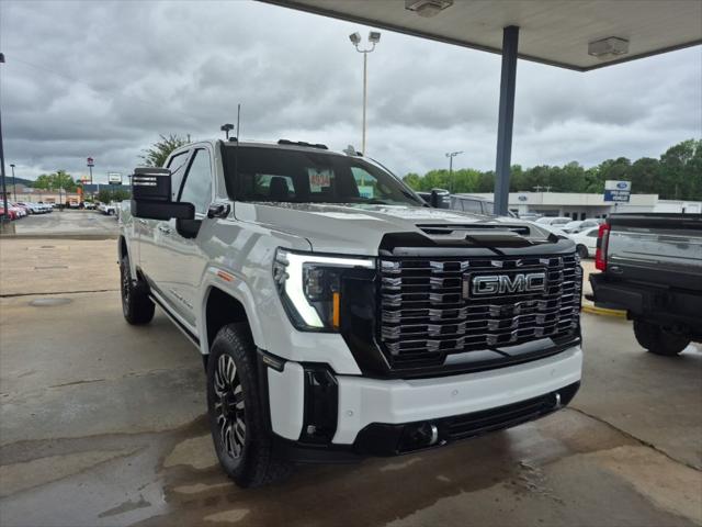 2026 GMC Sierra 2500HD Crew Cab, Standard Bed, Denali Ultimate, 4WD