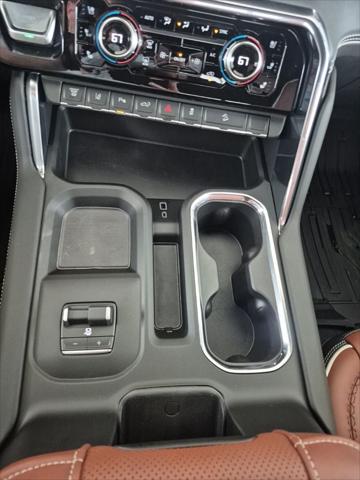 2026 GMC Sierra 2500HD Crew Cab, Standard Bed, Denali Ultimate, 4WD