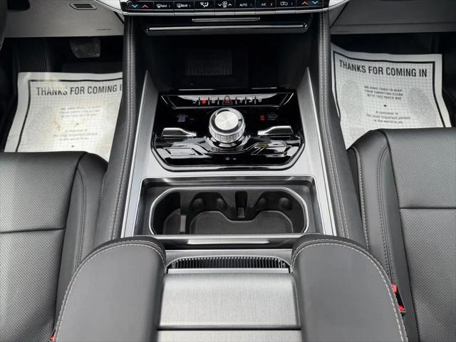 2026 Jeep Grand Wagoneer Upland