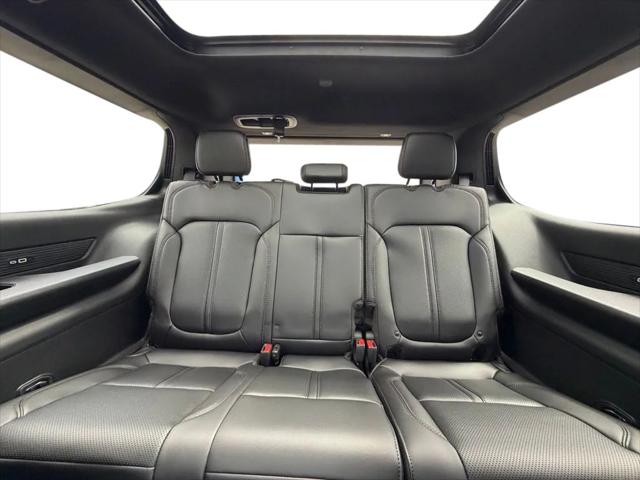 2026 Jeep Grand Wagoneer Upland