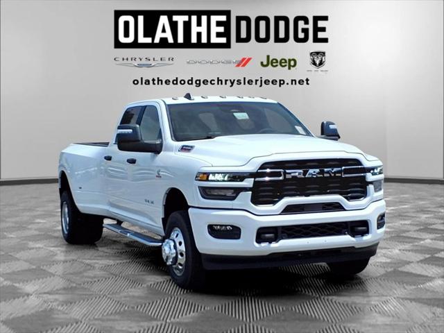2026 Ram 3500 Big Horn Crew Cab 4x4 8 Box