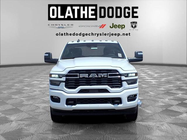 2026 Ram 3500 Big Horn Crew Cab 4x4 8 Box
