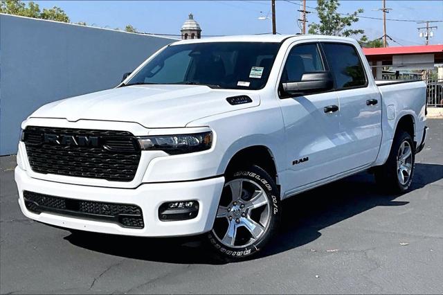 2026 Ram 1500 Express Crew Cab 4x2 57 Box
