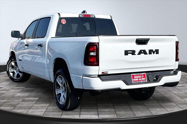 2026 Ram 1500 Express Crew Cab 4x2 57 Box
