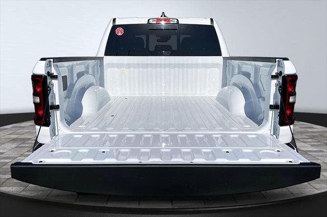 2026 Ram 1500 Express Crew Cab 4x2 57 Box