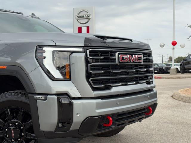 2025 GMC Sierra 2500HD 4WD Crew Cab Standard Bed AT4