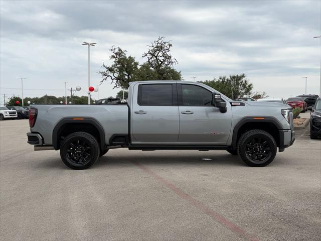 2025 GMC Sierra 2500HD 4WD Crew Cab Standard Bed AT4