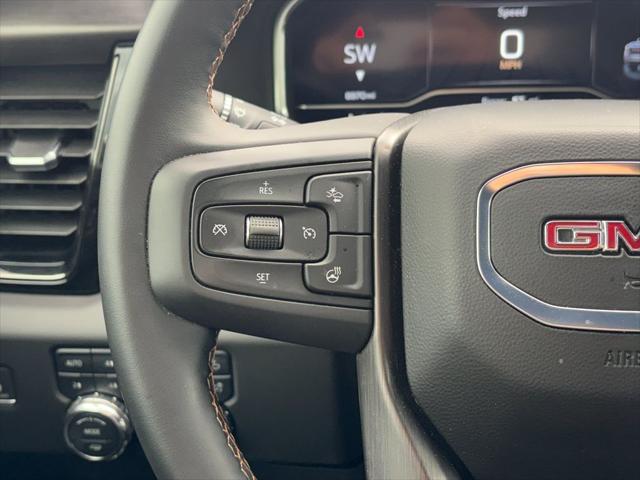 2025 GMC Sierra 2500HD 4WD Crew Cab Standard Bed AT4