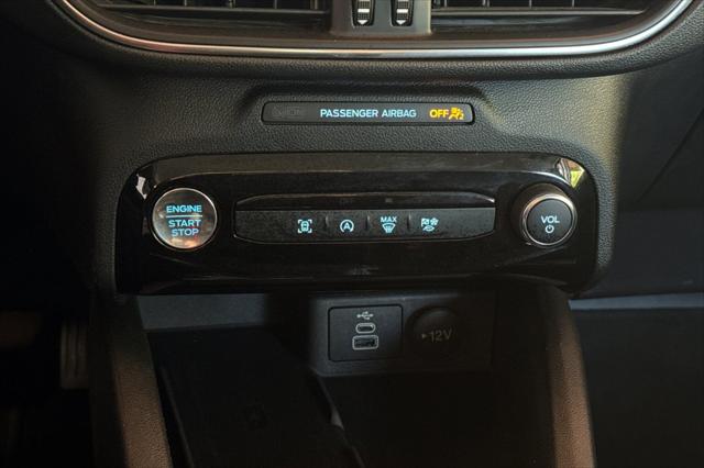 2025 Ford Escape Platinum
