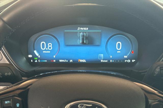 2025 Ford Escape Platinum