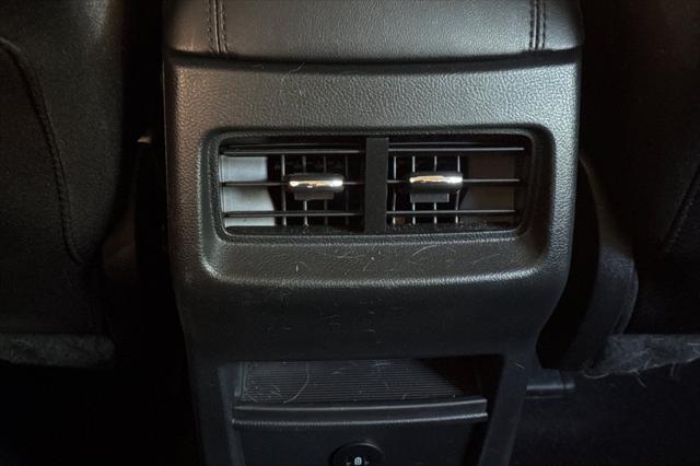 2023 Ford Edge SE