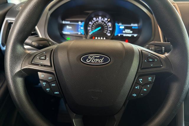 2023 Ford Edge SE