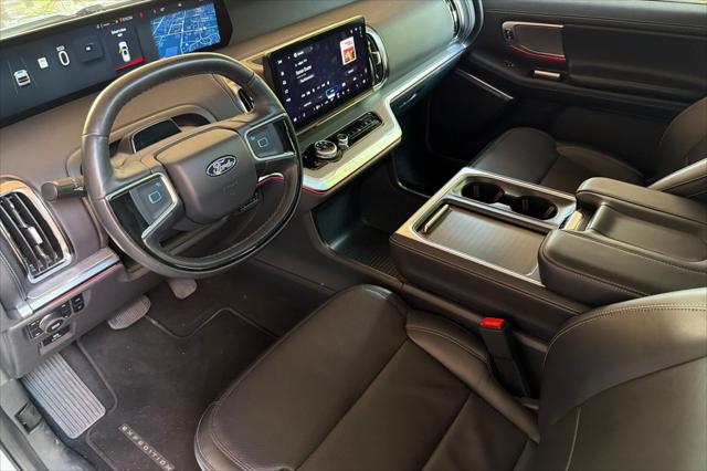 2025 Ford Expedition Platinum MAX