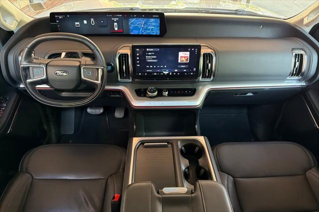 2025 Ford Expedition Platinum MAX