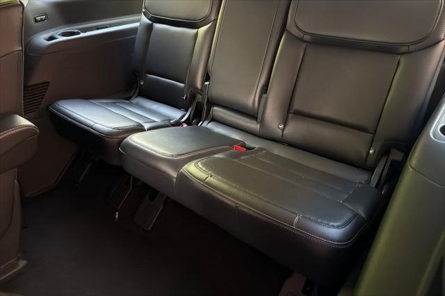 2025 Ford Expedition Platinum MAX