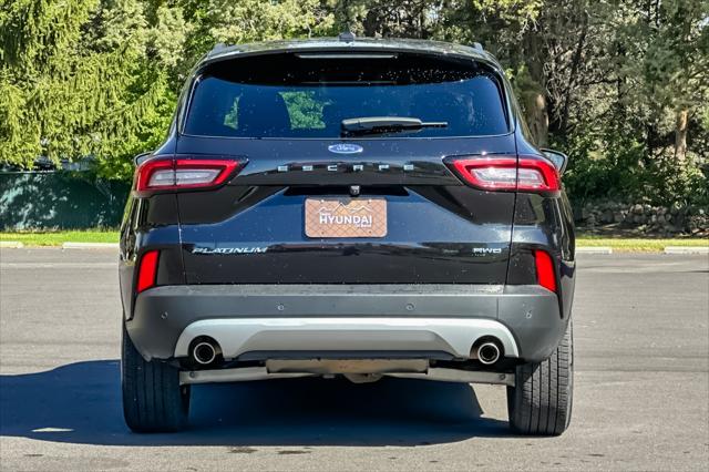 2025 Ford Escape Platinum