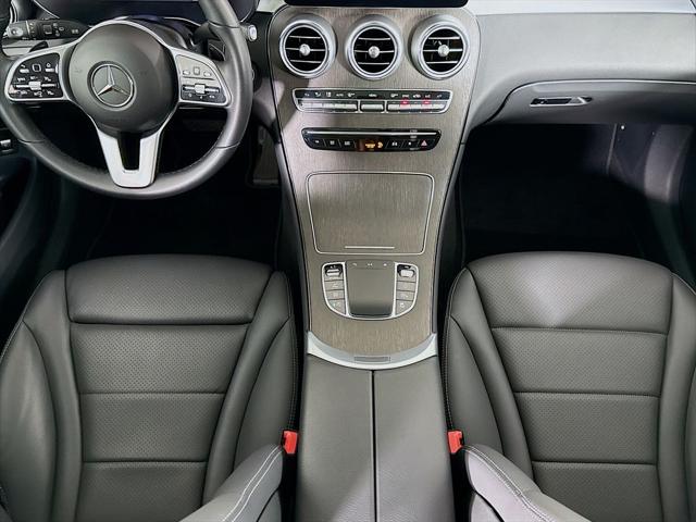 2022 Mercedes-Benz GLC GLC300 - Photo 16