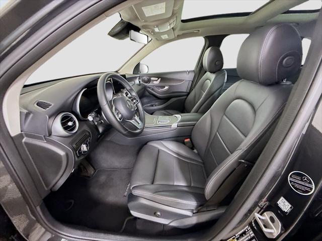 2022 Mercedes-Benz GLC GLC300 - Photo 19