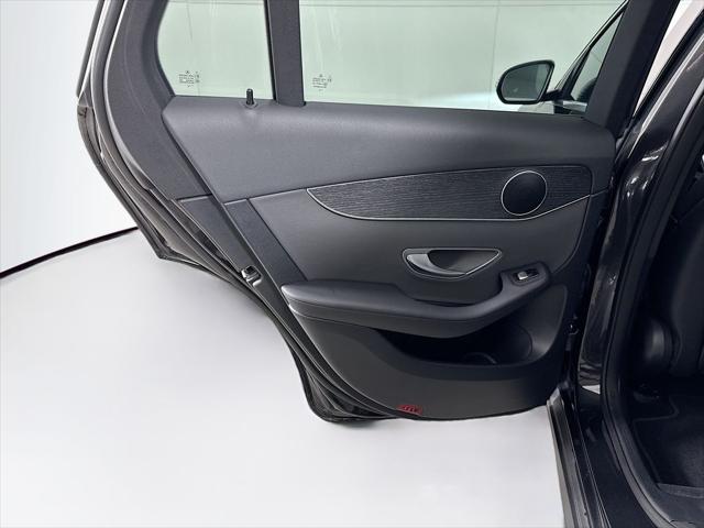 2022 Mercedes-Benz GLC GLC300 - Photo 26