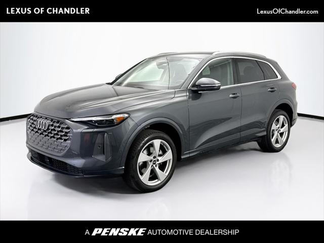 2025 Audi Q5 40 Premium Plus's photo