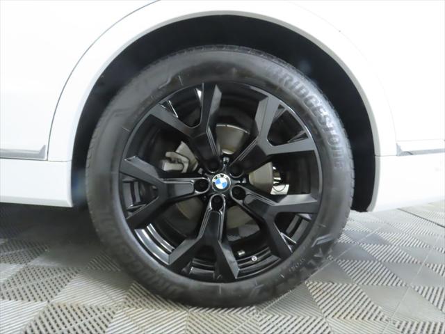 2020 BMW X7 40i - Photo 32