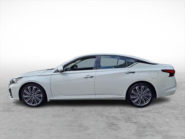 2023 Nissan Altima SL FWD
