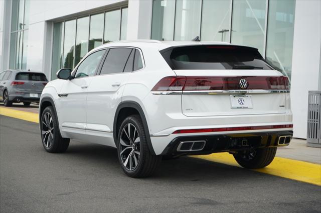 2026 Volkswagen Atlas Cross Sport SEL Premium R-Line