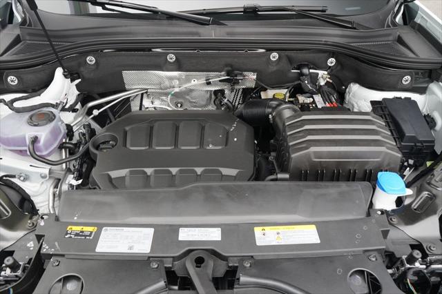 2026 Volkswagen Atlas Cross Sport SEL Premium R-Line