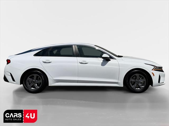 2022 Kia K5 LXS