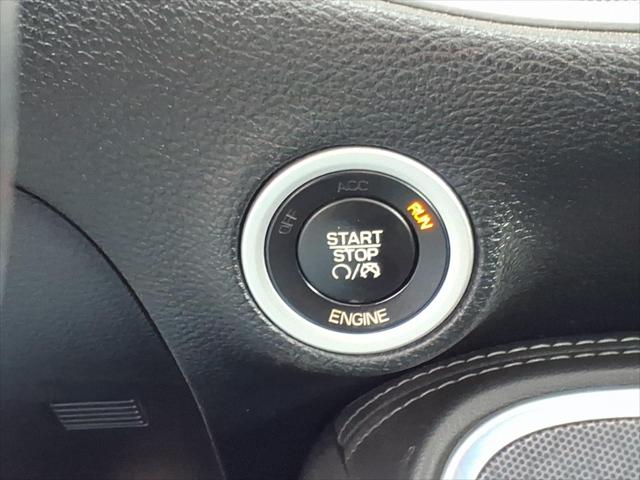 2015 Dodge Challenger R/T Plus