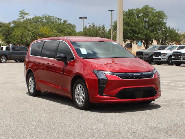 2027 Chrysler Pacifica PACIFICA SELECT