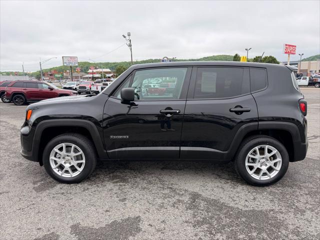 2023 Jeep Renegade Latitude 4x4 2023 Jeep Renegade Latitude 4x4