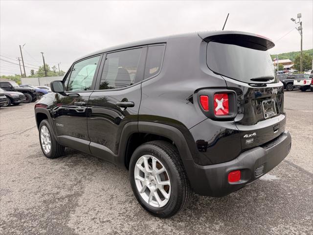 2023 Jeep Renegade Latitude 4x4 2023 Jeep Renegade Latitude 4x4