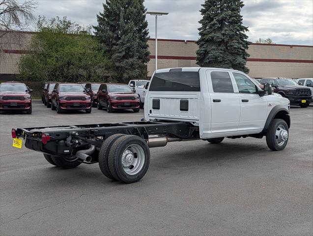2026 RAM Ram 5500 Chassis Cab RAM 5500 TRADESMAN CHASSIS CREW CAB 4X4 84 CA