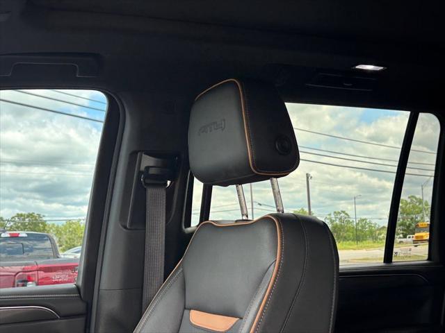 2022 GMC Yukon XL 4WD AT4