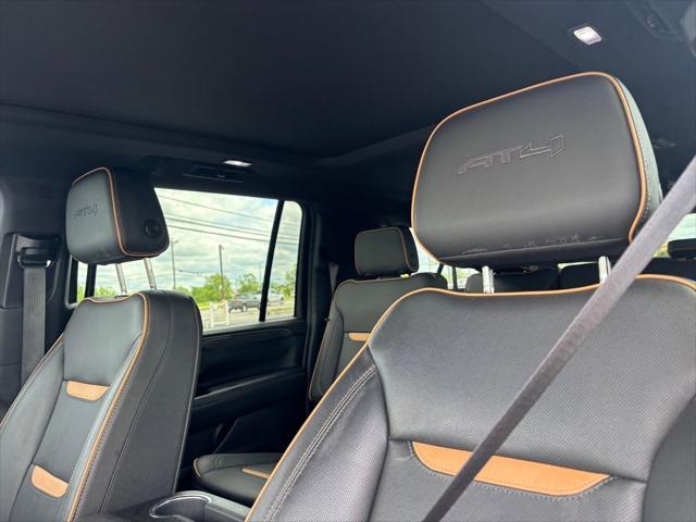 2022 GMC Yukon XL 4WD AT4