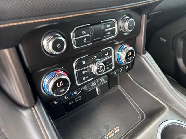 2022 GMC Yukon XL 4WD AT4