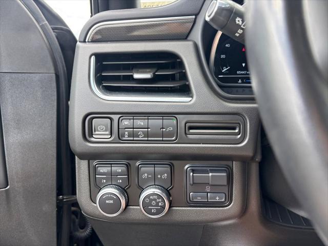 2022 GMC Yukon XL 4WD AT4