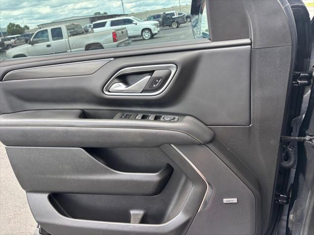 2022 GMC Yukon XL 4WD AT4
